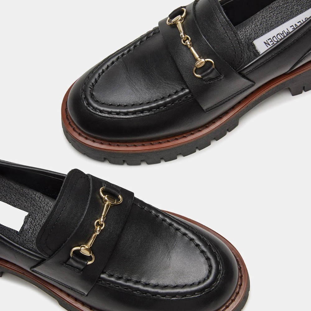 Steve Madden Lawsen Black Leather Loafers – Size 5.5